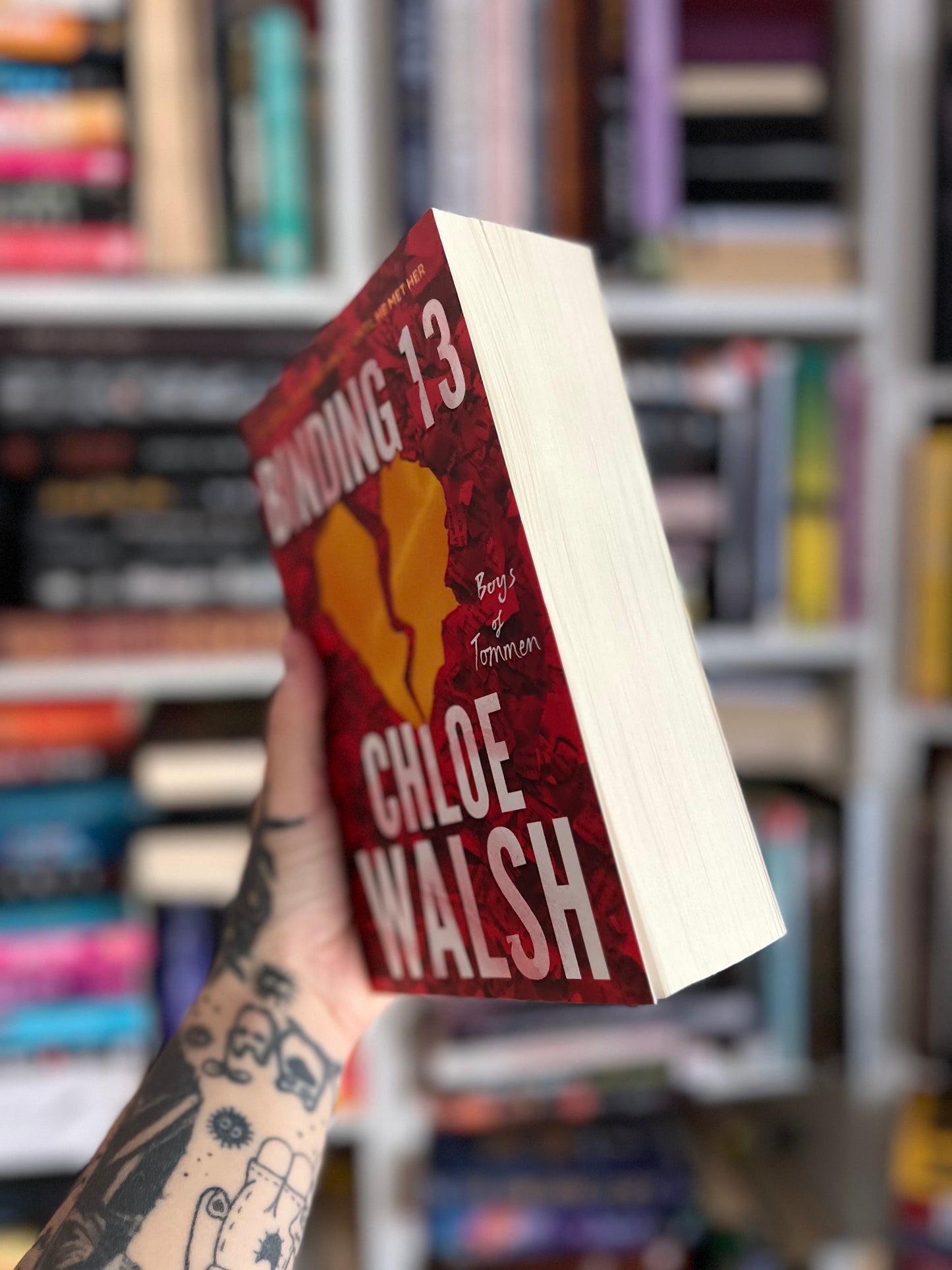 Binding 13 uk cover by Chloe Walsh