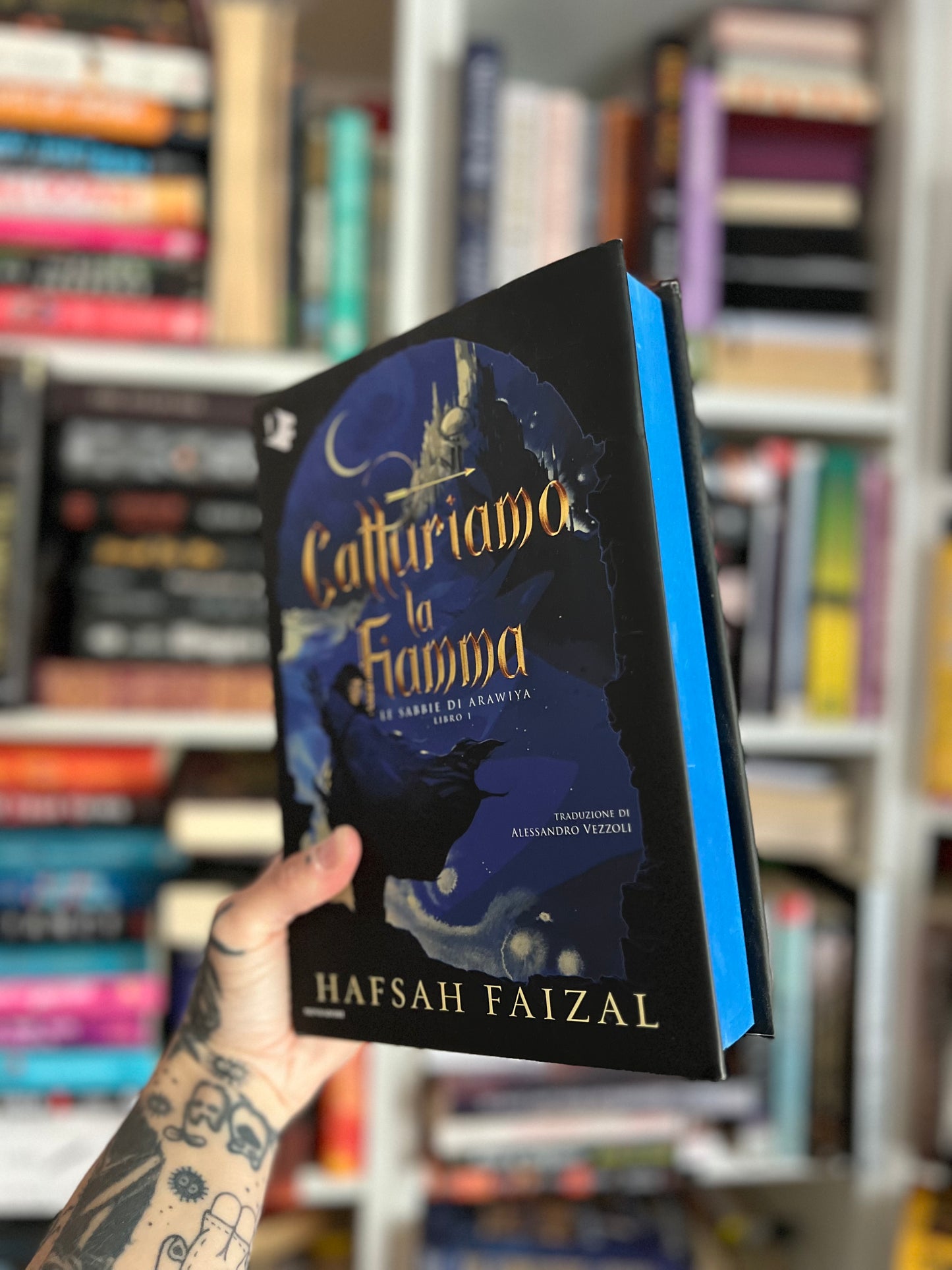 We Hunt the Flame Italian edition sprayed edges by Hafsah Faizal
