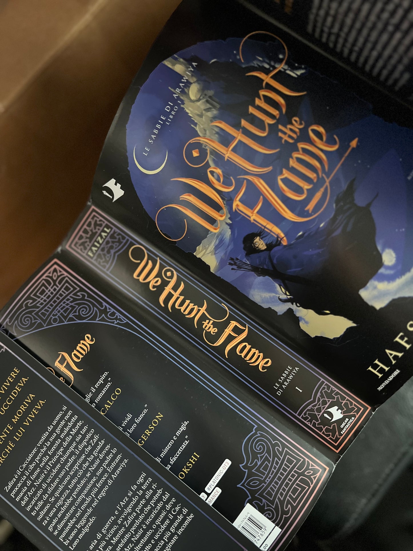 We Hunt the Flame Italian edition sprayed edges by Hafsah Faizal