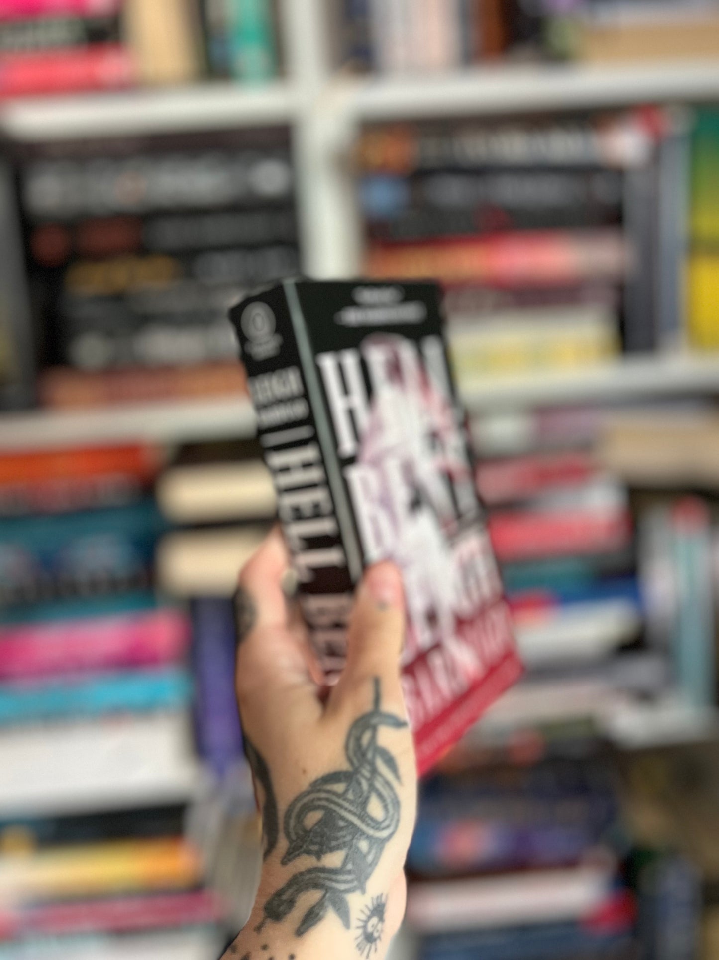 Hellbent mini by Leigh bardugo