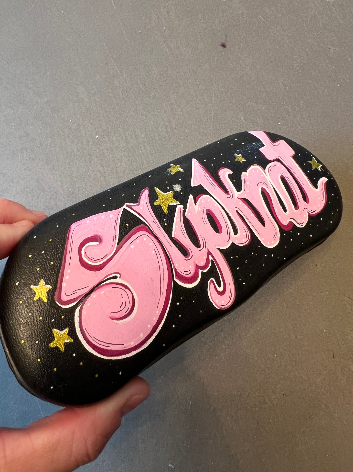 Hand painted Slipknot glasses holder!