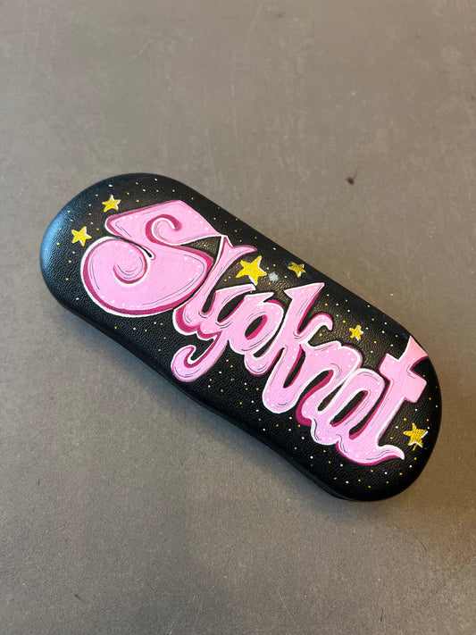 Hand painted Slipknot glasses holder!