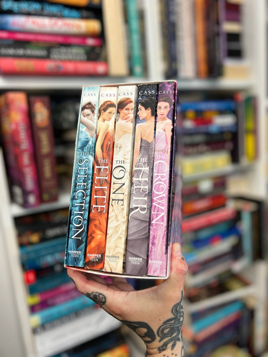The selection box set by Kiera Cass