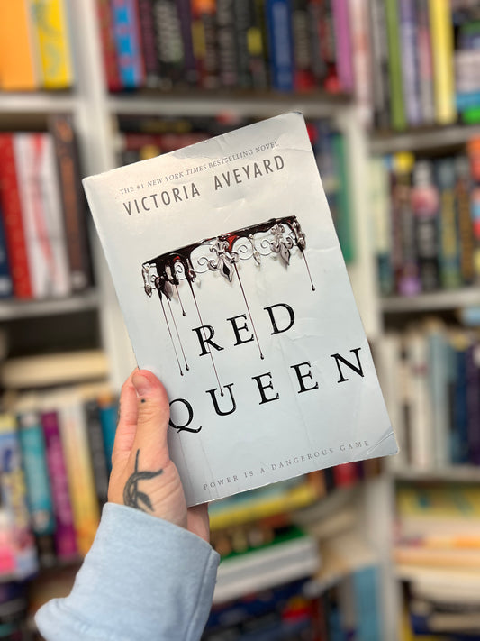 Red Queen by Victoria Aveyard